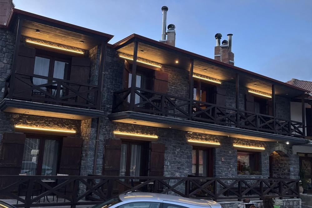 Guesthouse Teloni Vytina Exteriör bild